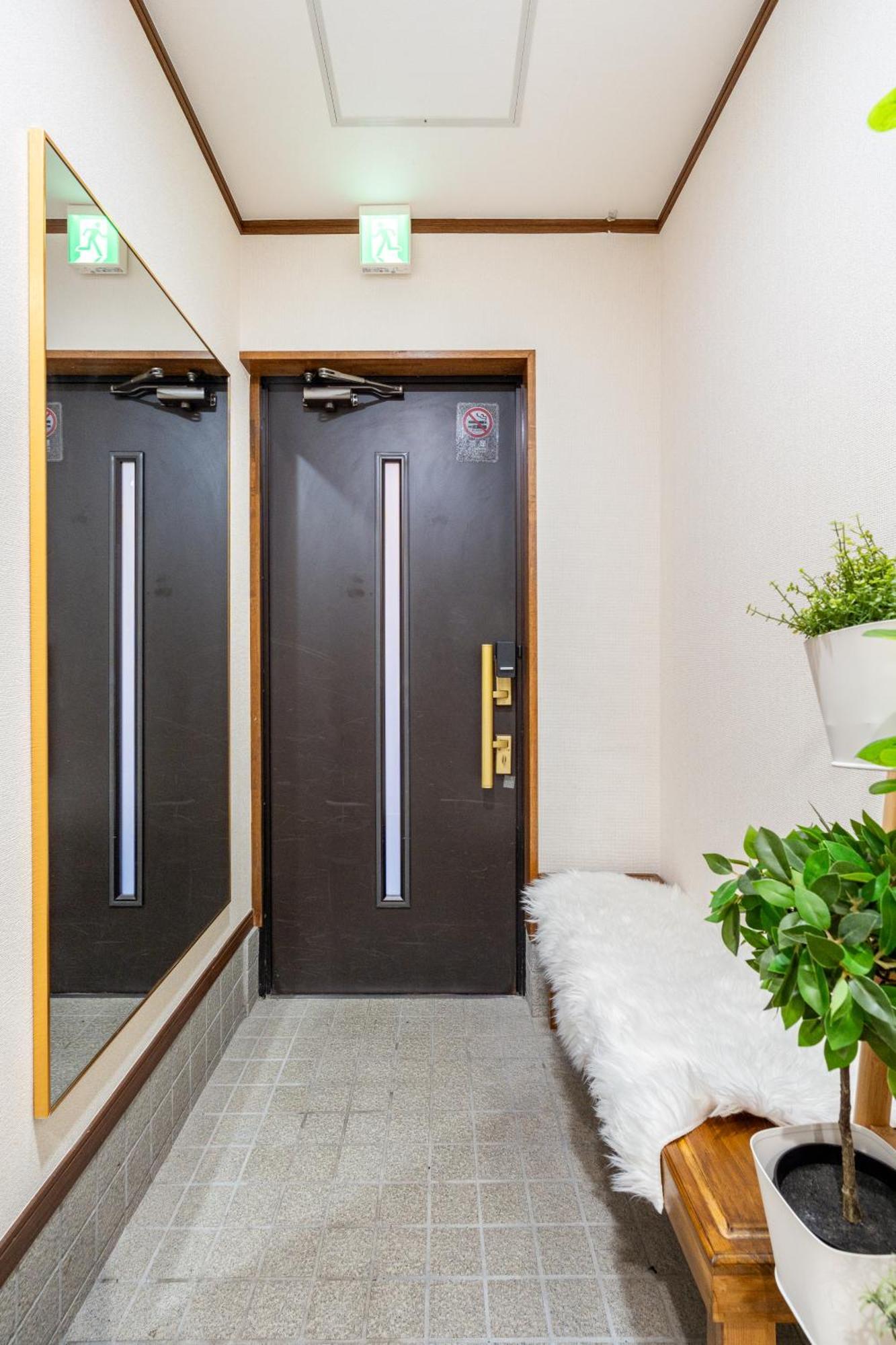 New!twelve People/ Shin Ookubo 6min/ Pocket Wifi * 东京